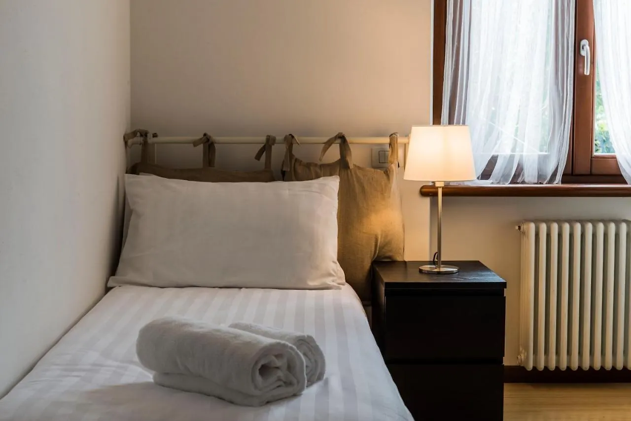 Appartamenti Meridiana Torri Del Benaco Apartamento